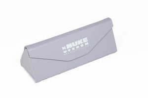 NEW TRIANGLE CASE GREY