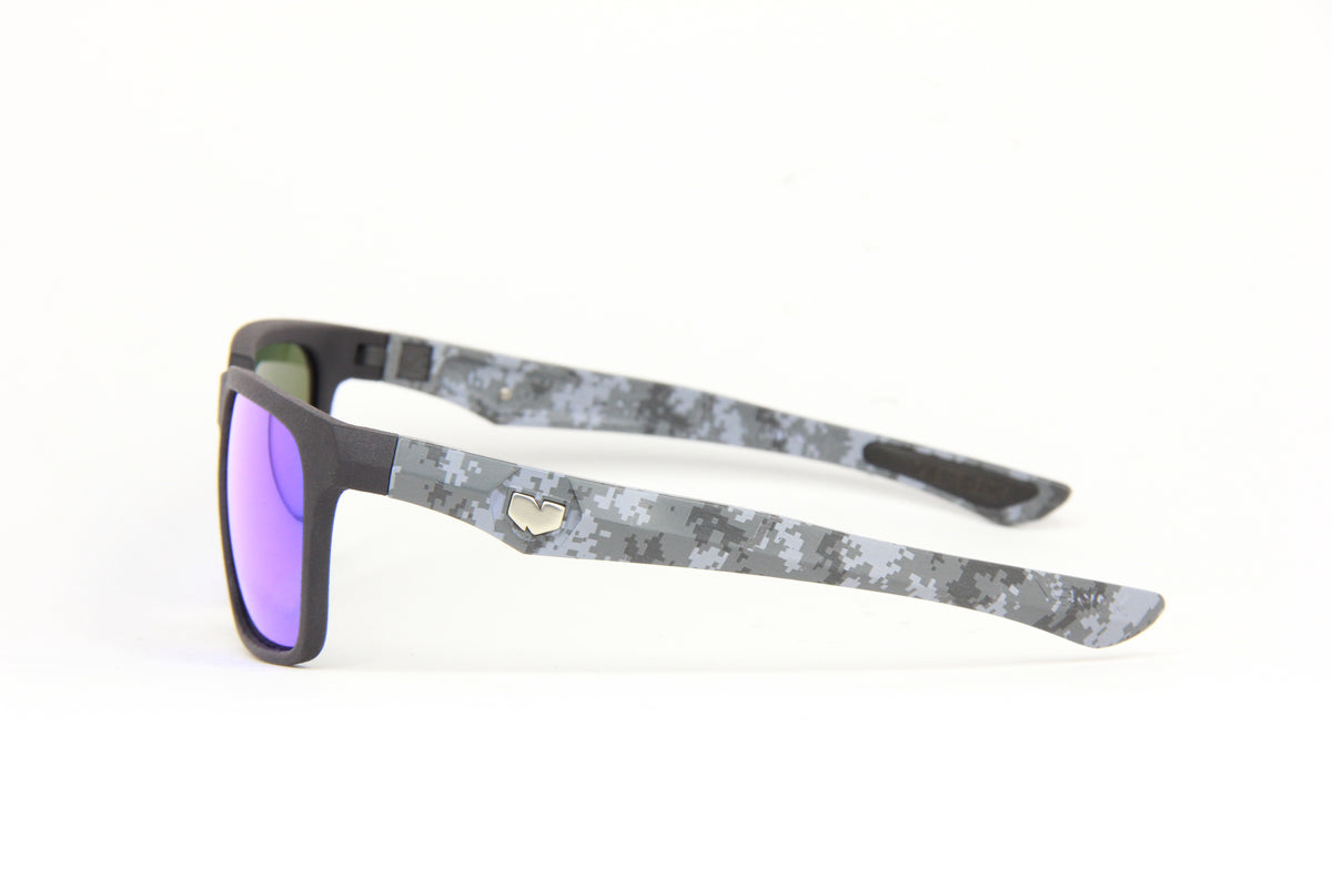 OUTLAW GRAPHITE BLACK SPEAR DIGITAL CAMO GREY BLUE POLARIZED