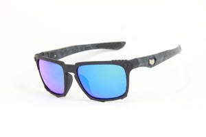 OUTLAW GHOST GRAPHITE BLACK SPEAR DIGITAL CAMO BLACK RED BLUE POLARIZED (2024)